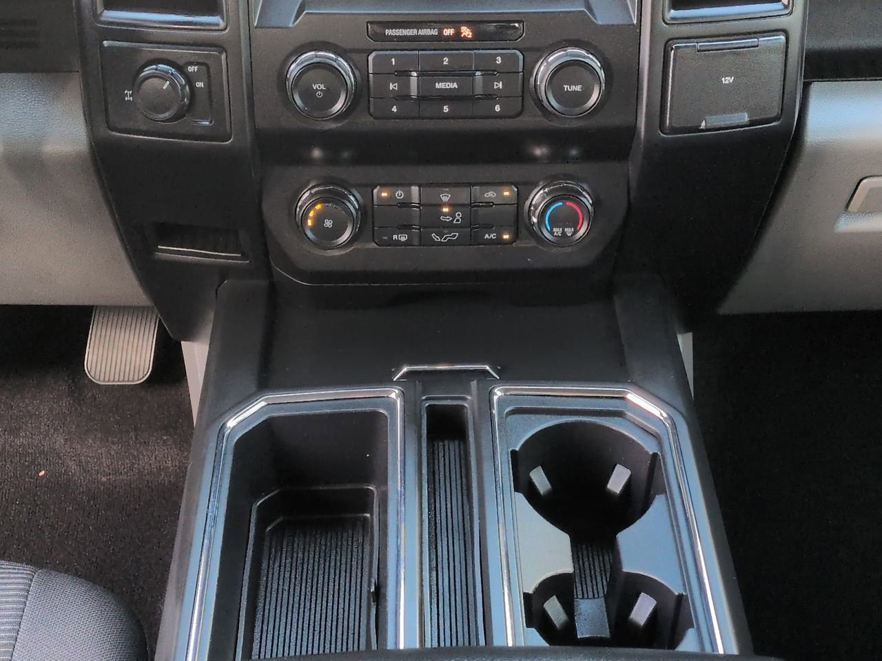 Certified 2020 Ford F150 XL w/ Equipment Group 101A Mid image 19