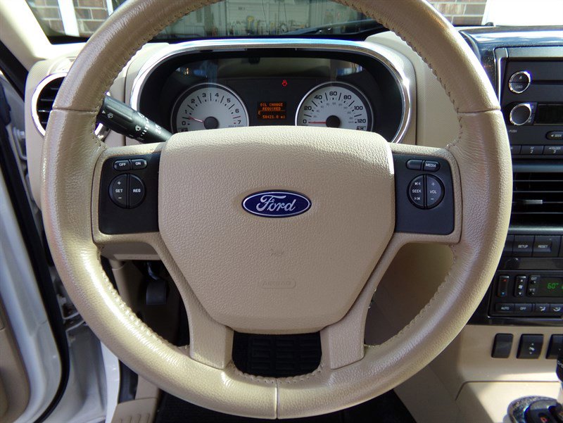Used 2008 Ford Explorer Sport Trac Limited AWD/4WD image 64