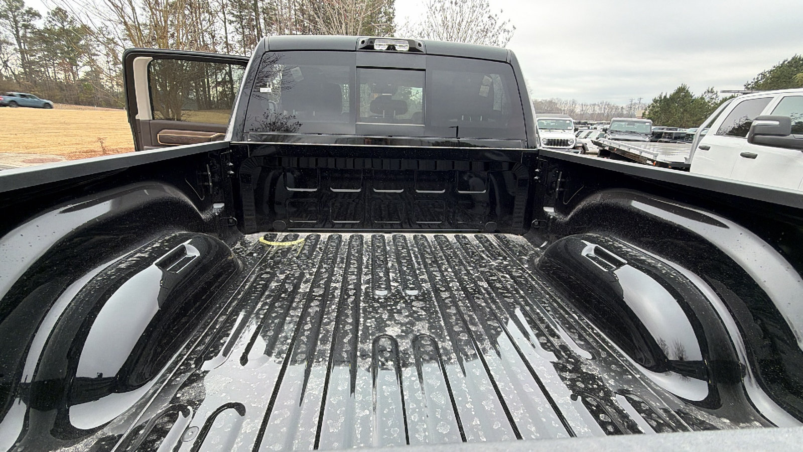 New 2026 RAM 2500 Limited AWD/4WD image 13