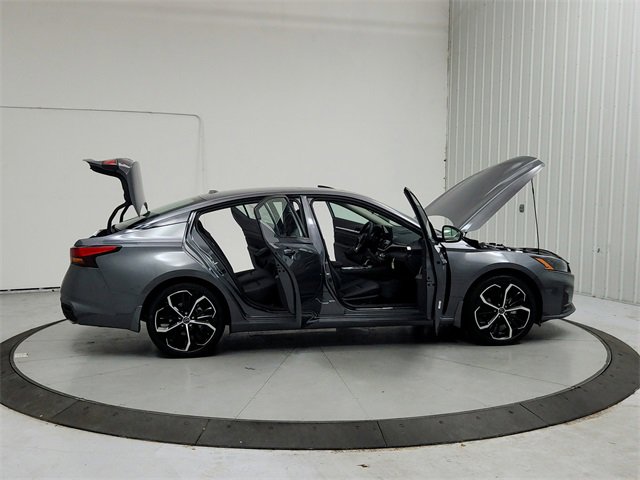 New 2025 Nissan Altima 2.5 SR w/ SR Premium Package image 16