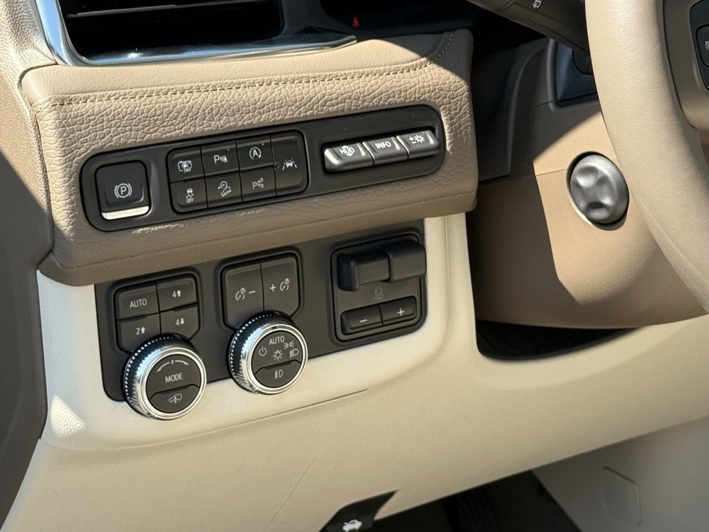 Certified 2024 GMC Yukon XL Denali w/ Denali Reserve Package image 54