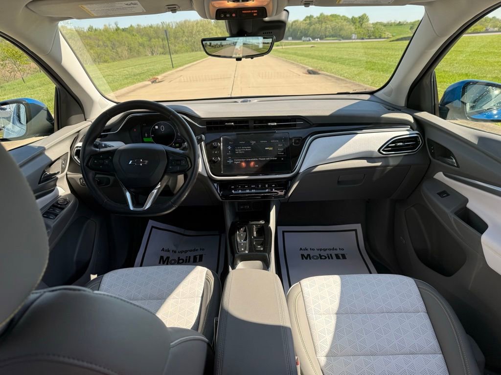 Used 2023 Chevrolet Bolt EUV Premier w/ Sun & Sound Package image 18