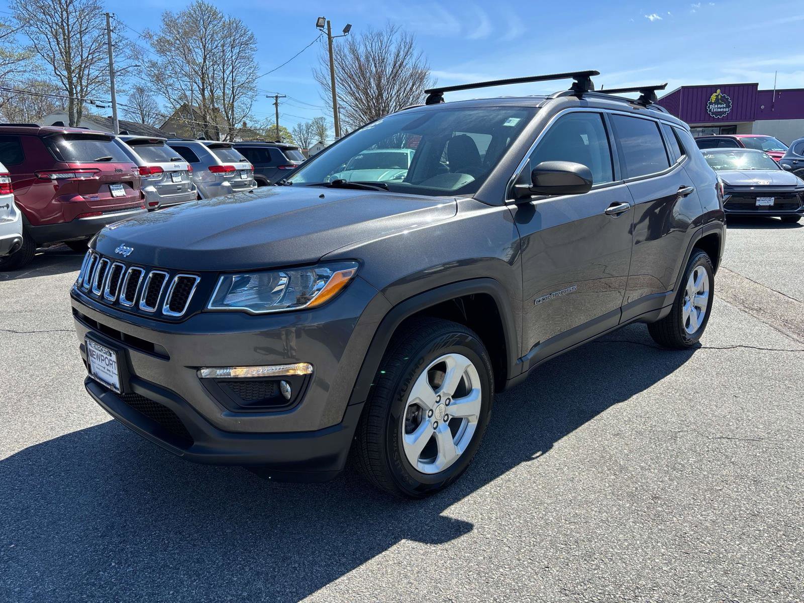 Used 2020 Jeep Compass Latitude w/ Cold Weather Group AWD/4WD image 7