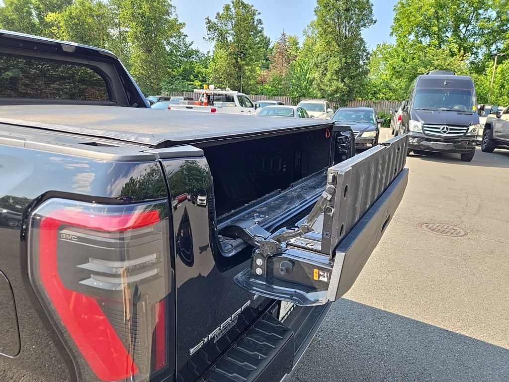 Used 2026 GMC Sierra EV AT4 AWD/4WD image 62