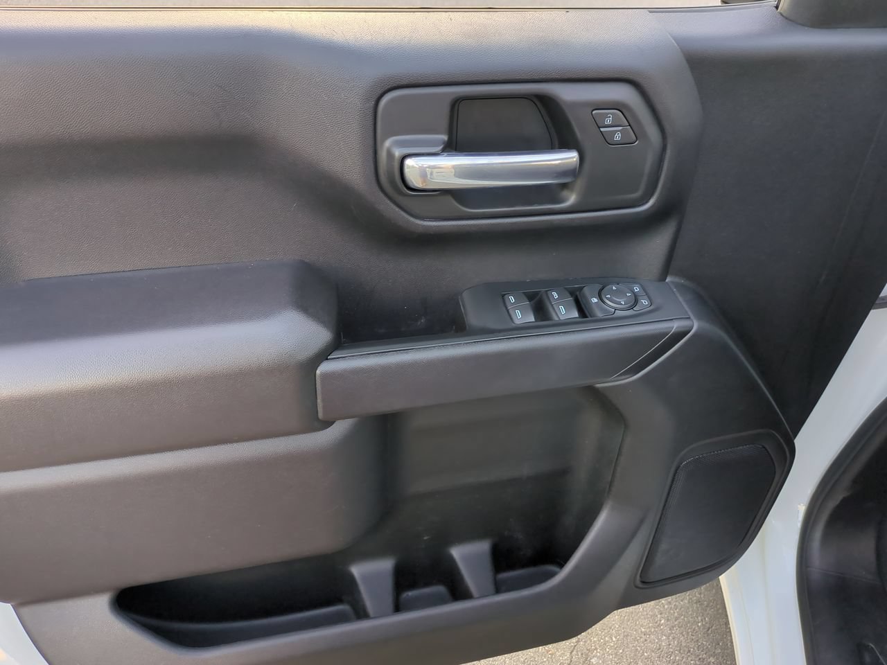 Used 2023 Chevrolet Silverado 1500 Custom AWD/4WD image 21