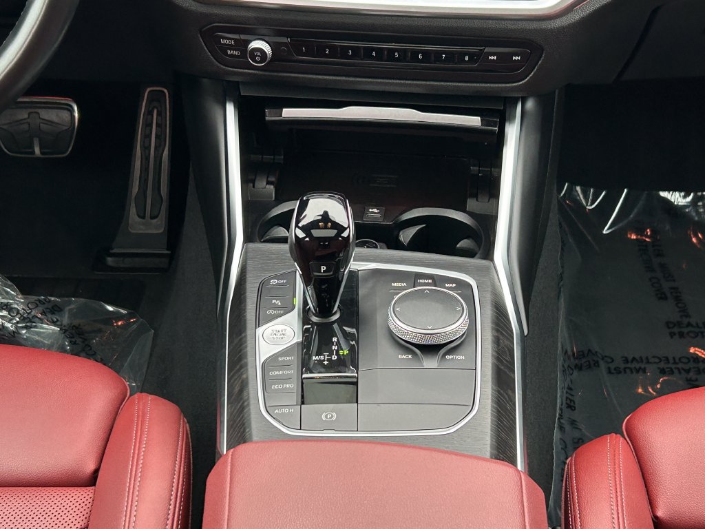 Used 2022 BMW 330i Sedan w/ M Sport Package RWD image 26