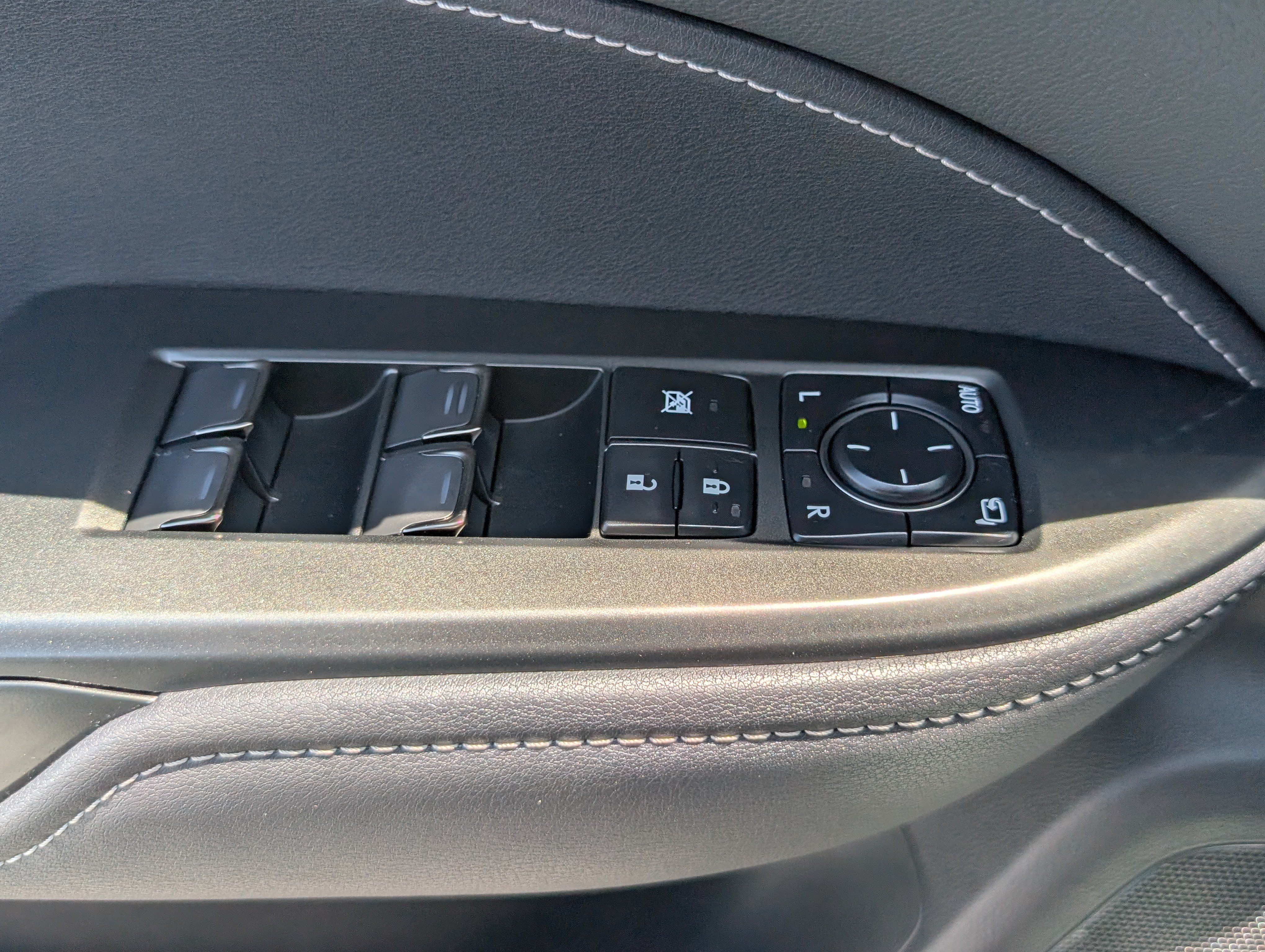 Certified 2025 Lexus NX 350 AWD w/ Cold Area Package image 20