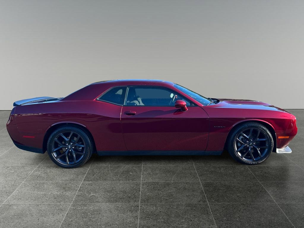 Used 2021 Dodge Challenger R/T w/ Blacktop Package image 8