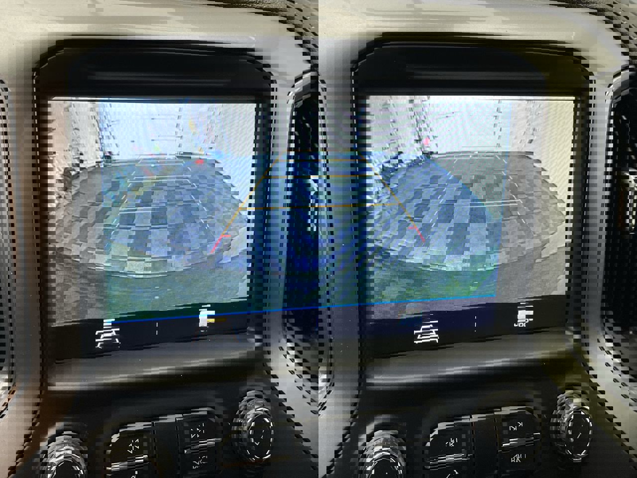 Certified 2021 Chevrolet Silverado 1500 RST w/ Z71 Off-Road Package image 5