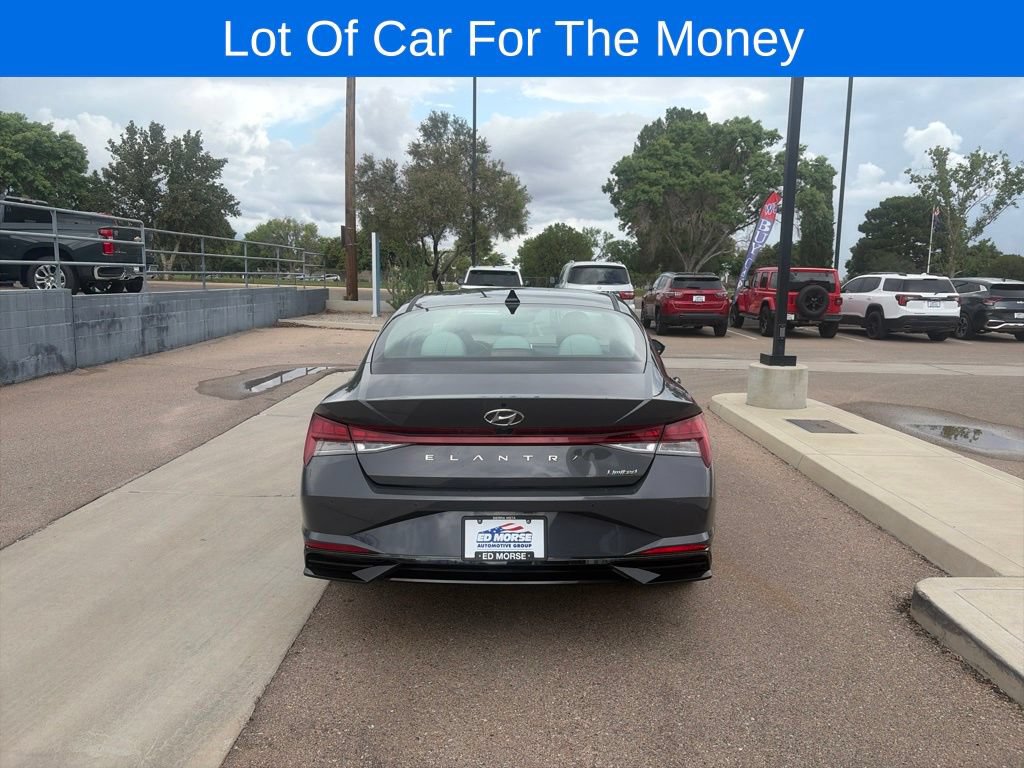 Used 2023 Hyundai Elantra Limited FWD image 6