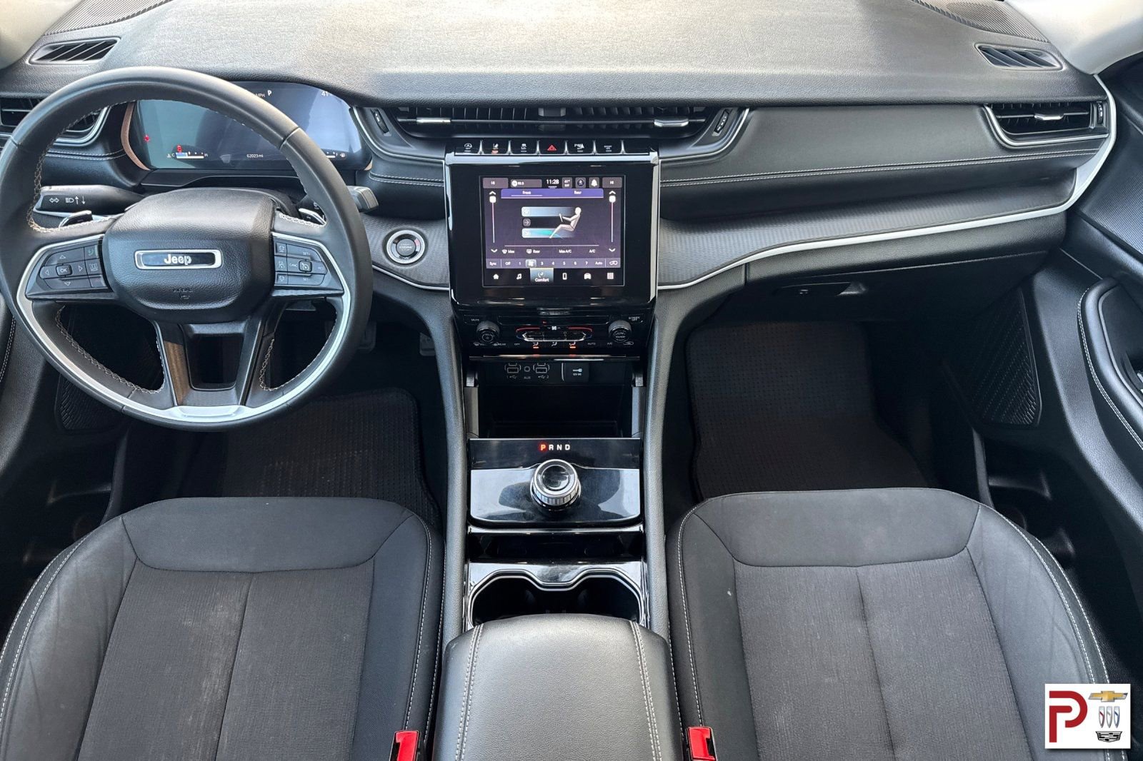 Used 2023 Jeep Grand Cherokee L Laredo w/ Trailer Tow Group (B) image 15