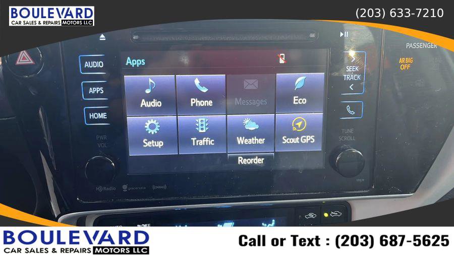 Used 2017 Toyota Corolla LE w/ LE Premium Package w/Moonroof image 15