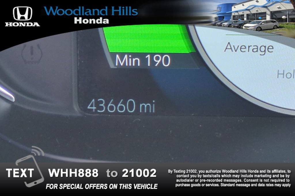 Used 2020 Chevrolet Bolt Premier w/ Infotainment Package FWD image 14