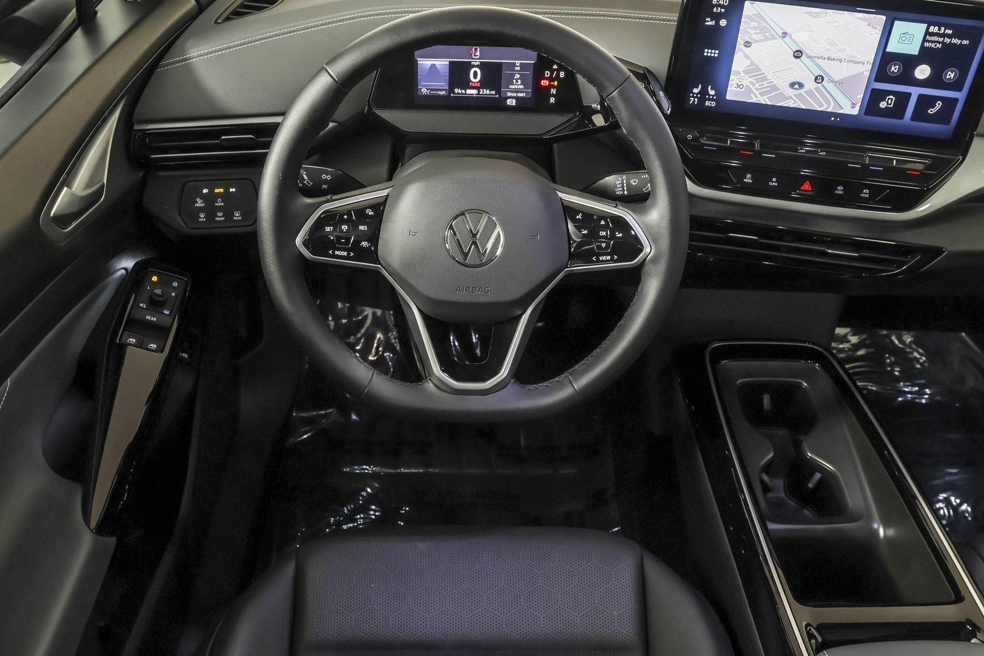 Used 2023 Volkswagen ID.4 Pro S Plus image 38