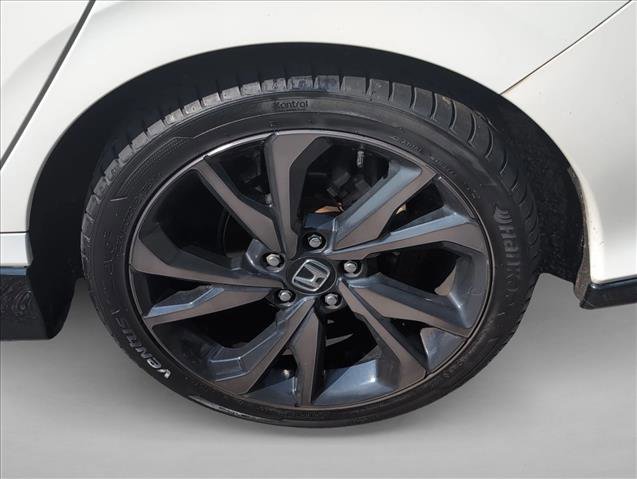 Used 2017 Honda Civic Sport image 25