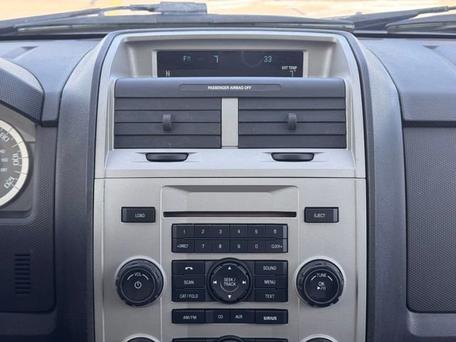 Used 2010 Ford Escape XLT image 19