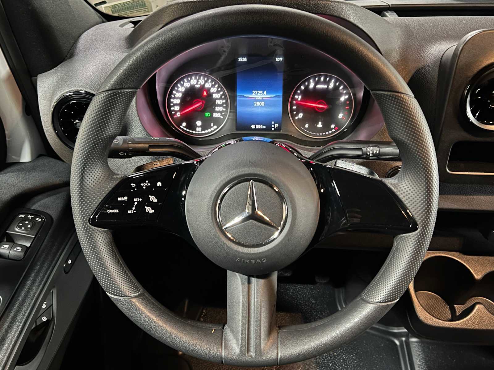 Used 2025 Mercedes-Benz Sprinter 2500 image 25