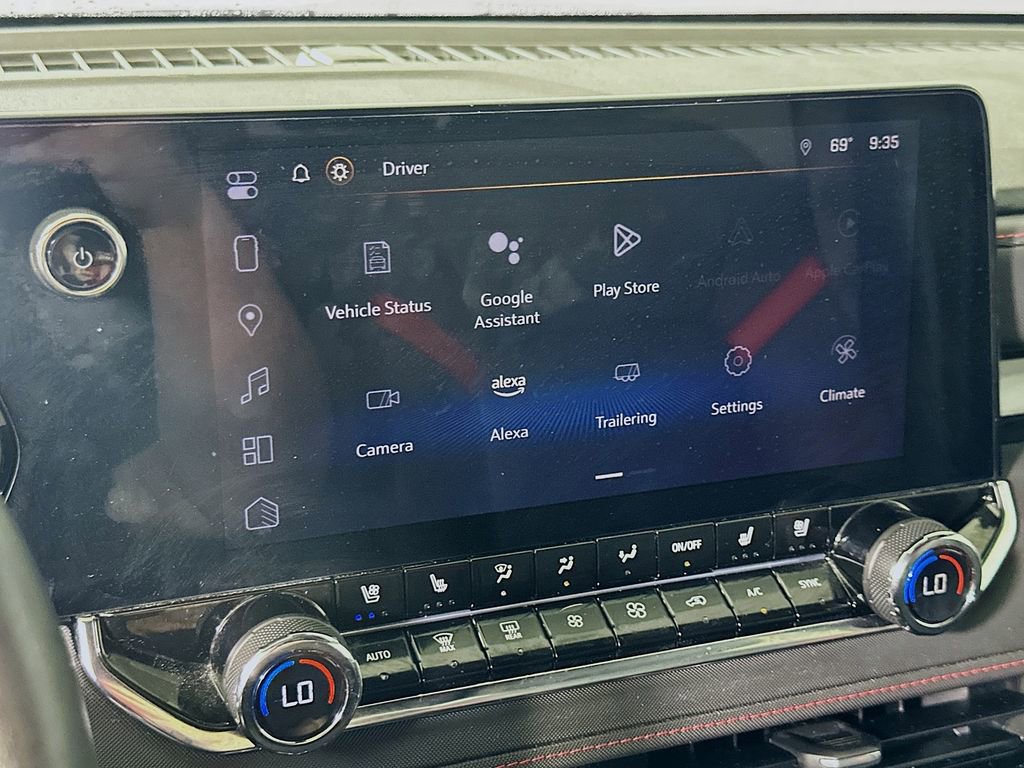 Used 2023 Chevrolet Colorado Z71 w/ Z71 Convenience Package 2 image 26