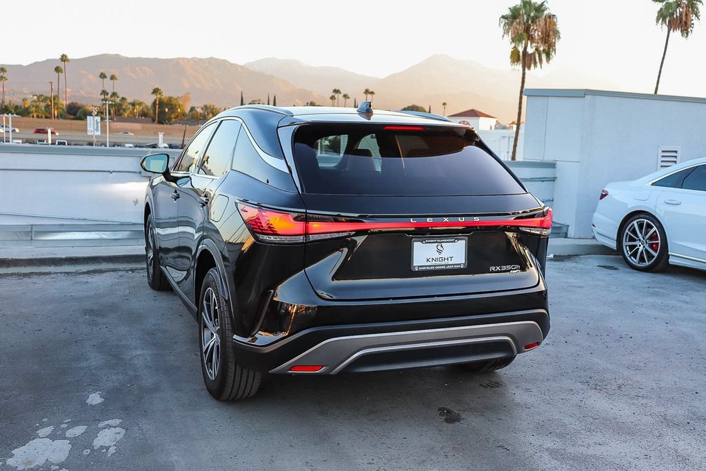 Used 2023 Lexus RX 350h w/ Accessory Package (Z1) AWD/4WD image 7