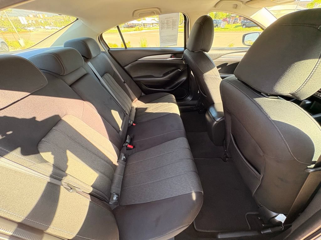 Used 2018 MAZDA MAZDA6 Sport w/ I-ACTIVSENSE Package FWD image 32