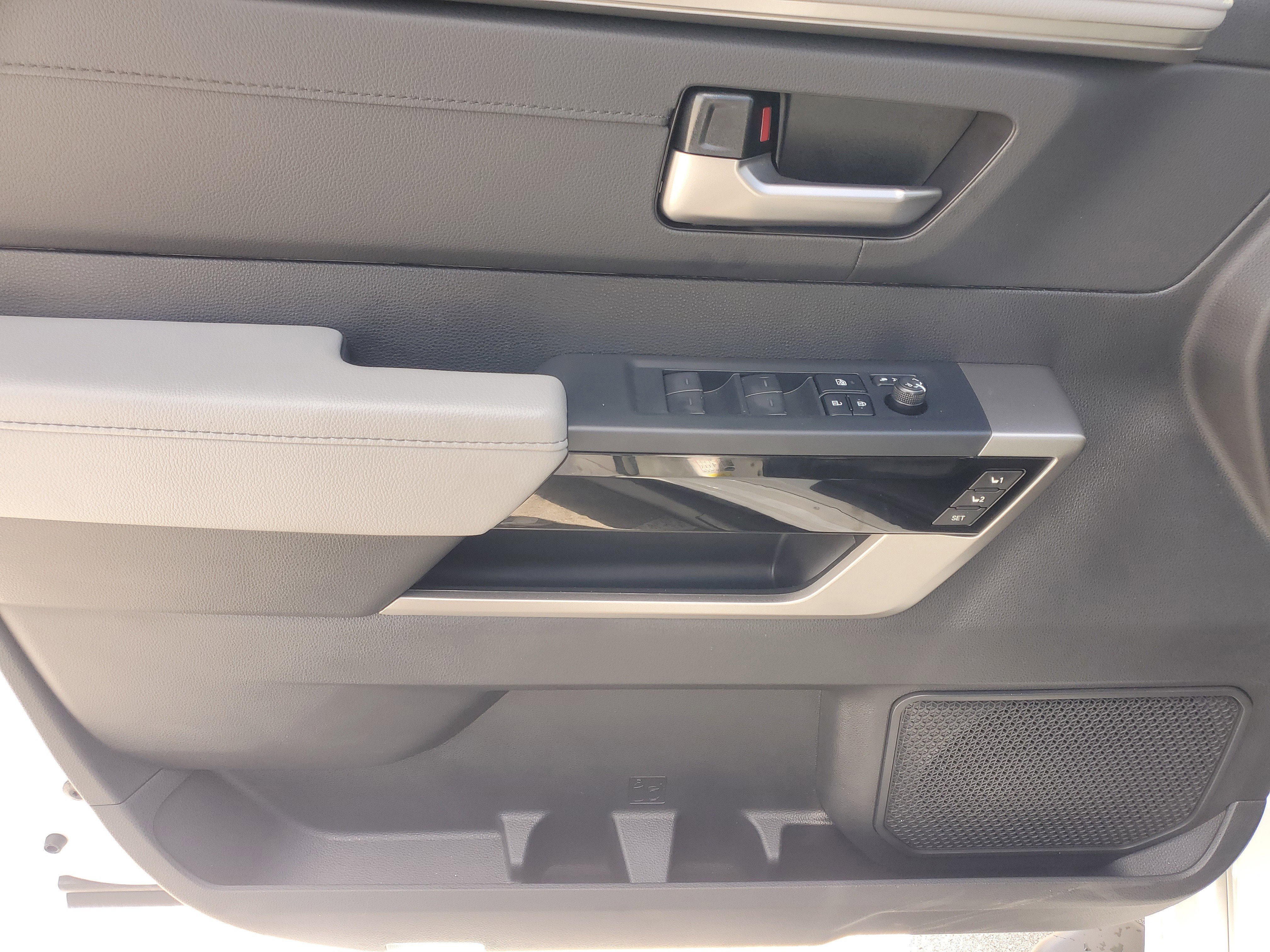 Used 2026 Toyota Tundra Limited w/ Limited PVM Package image 22