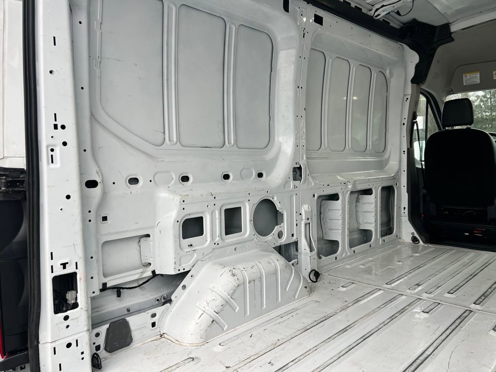 Used 2023 Ford Transit 250 Medium Roof image 17