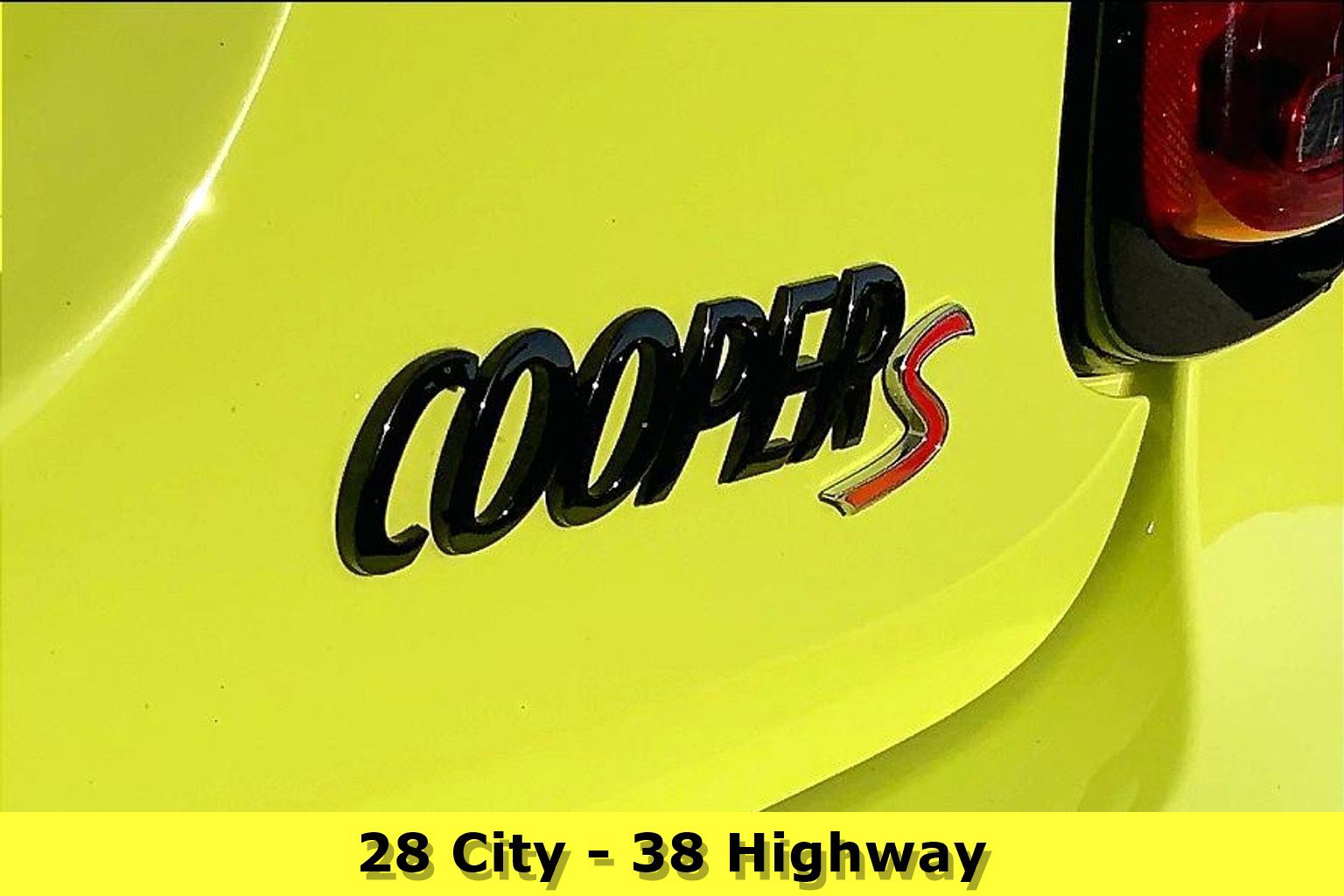 Used 2024 MINI Cooper S image 8