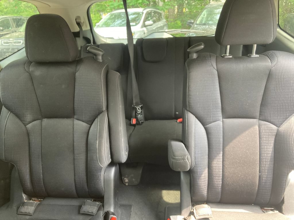 Used 2020 Subaru Ascent Premium w/ Convenience Package AWD/4WD image 29