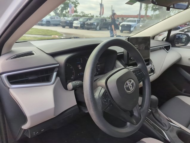 Used 2023 Toyota Corolla LE FWD image 10