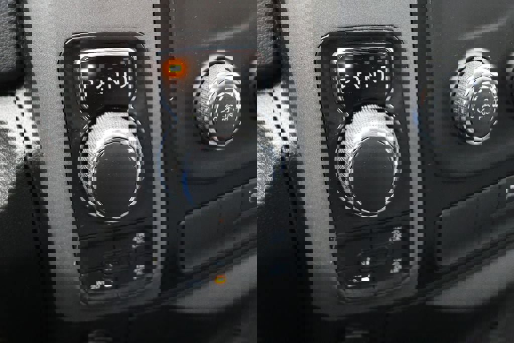 Used 2019 RAM 1500 Express w/ Express Value Package image 29