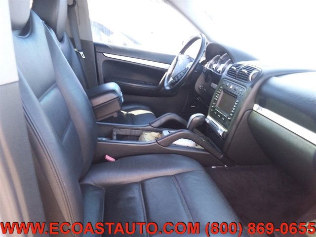 Used 2005 Porsche Cayenne S image 9