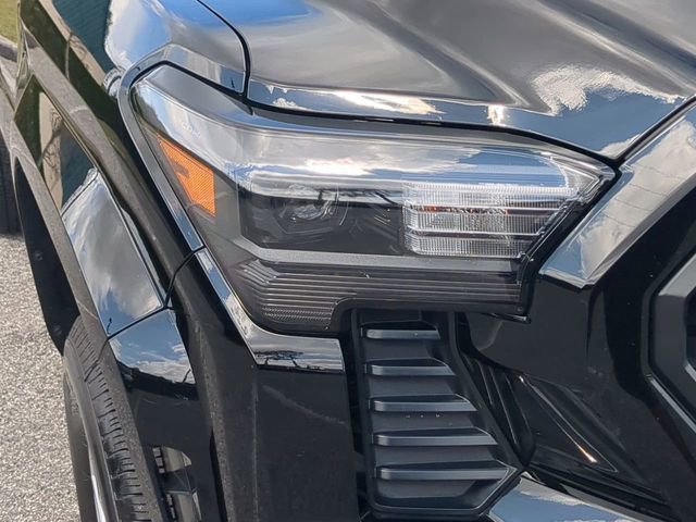 Certified 2025 Toyota Tacoma SR5 image 10