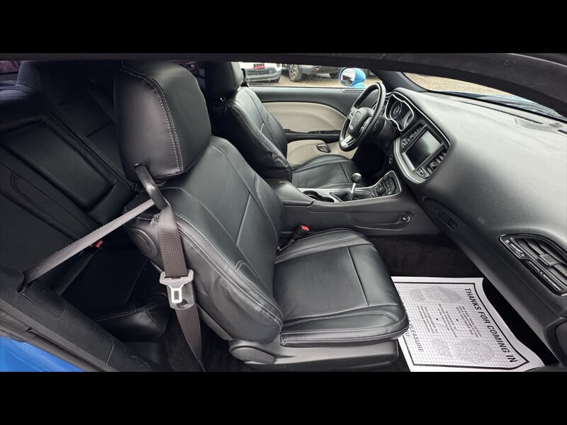 Used 2015 Dodge Challenger R/T Plus RWD image 14