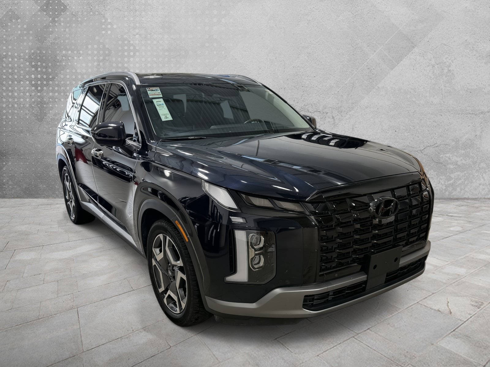 Used 2023 Hyundai Palisade Limited FWD image 1