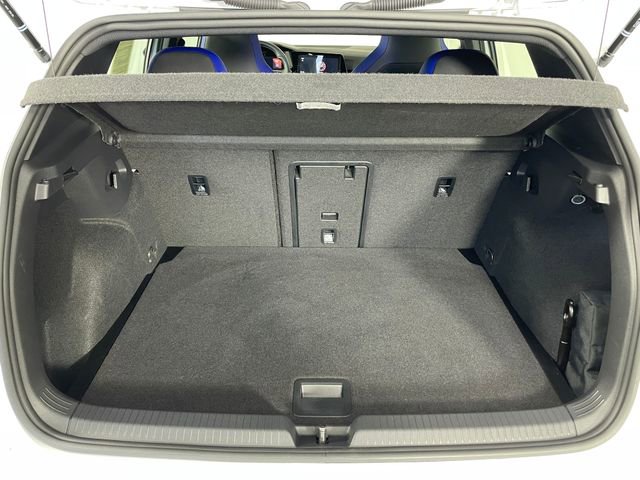 Used 2024 Volkswagen Golf R AWD/4WD image 18