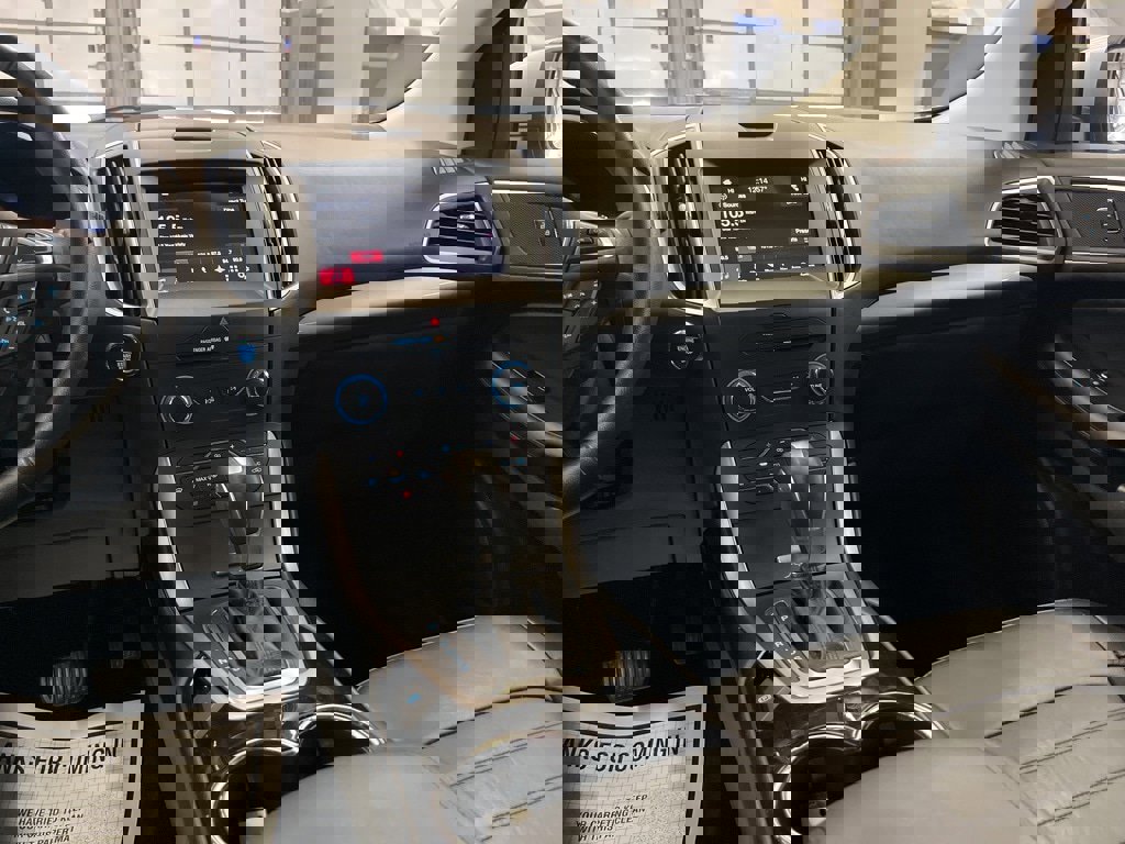 Used 2017 Ford Edge SEL w/ Equipment Group 201A image 24