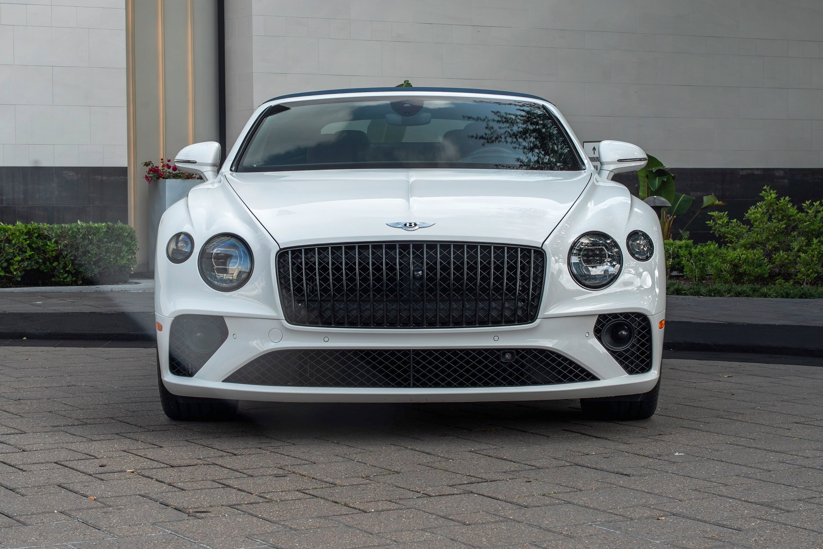 Used 2024 Bentley Continental GT Azure AWD/4WD image 11