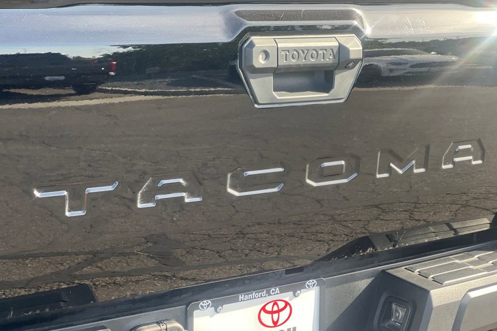 Used 2024 Toyota Tacoma SR image 29