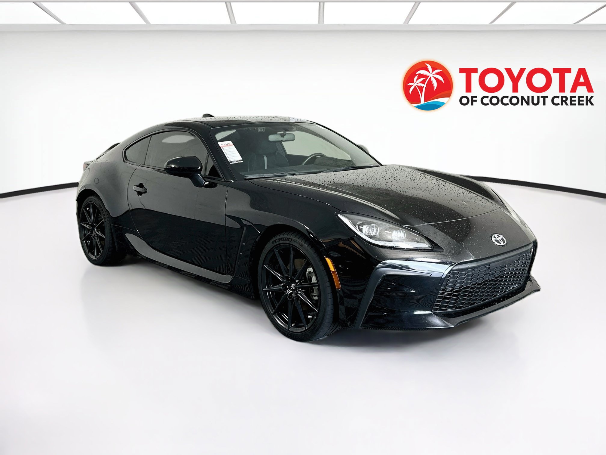 Used 2024 Toyota GR86 Premium RWD image 1