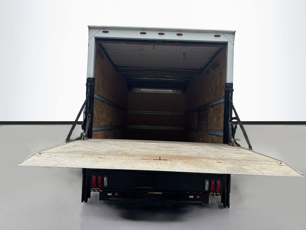 Used 2019 Isuzu NQR RWD image 19