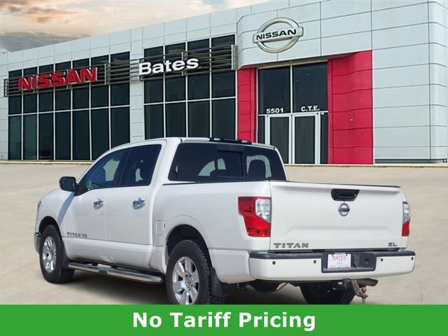 Used 2018 Nissan Titan SV w/ SV Convenience Package image 5