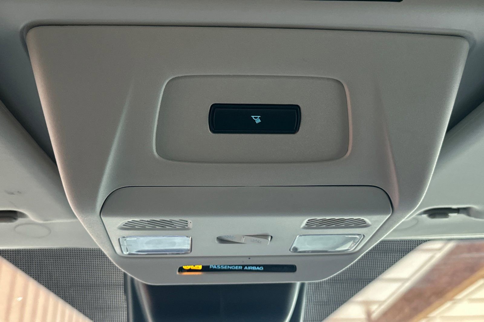 Used 2023 Ford E-Transit Medium Roof w/ Load Area Protection Package image 21