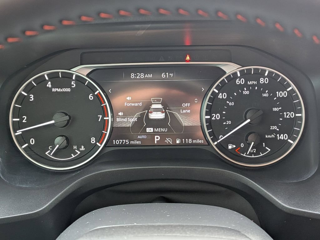 Used 2025 Nissan Rogue SV AWD/4WD image 11