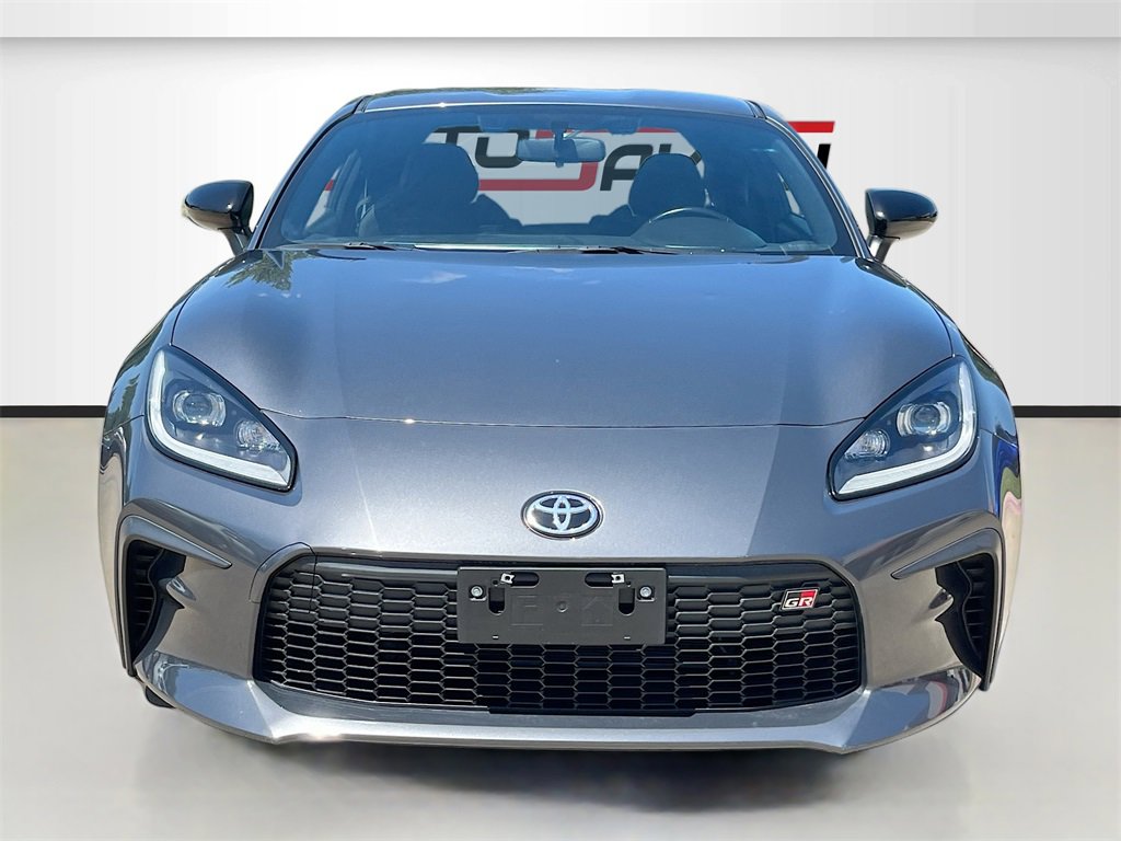 Used 2022 Toyota GR86 w/ ALL Weather Mat Package (TMS) image 2
