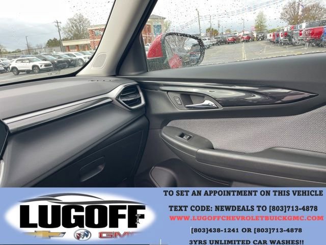 New 2026 Chevrolet TrailBlazer LT w/ Convenience Package FWD image 18