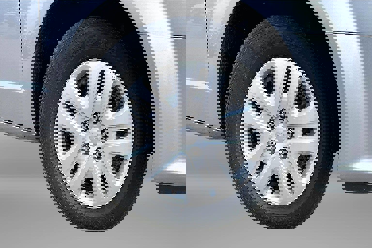 Used 2020 Dodge Grand Caravan SE w/ UConnect Hands-Free Group image 8