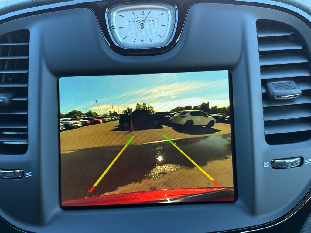 Used 2023 Chrysler 300 C RWD image 15