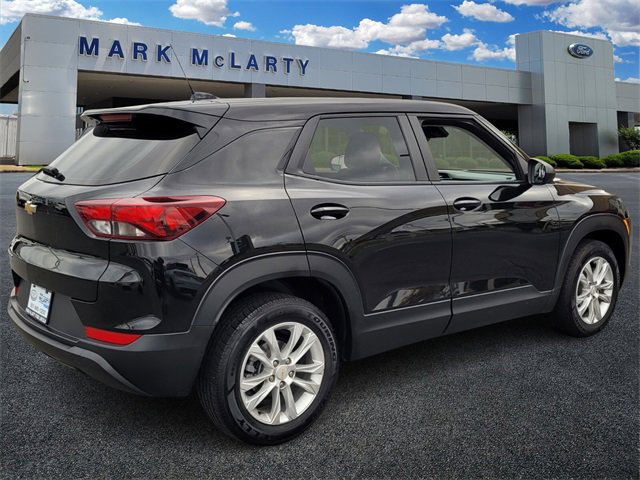 Used 2023 Chevrolet TrailBlazer LS image 3