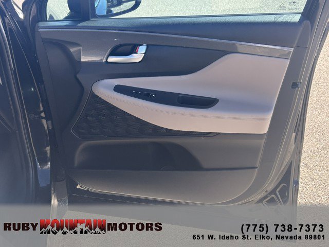 Used 2023 Hyundai Santa Fe SE image 25