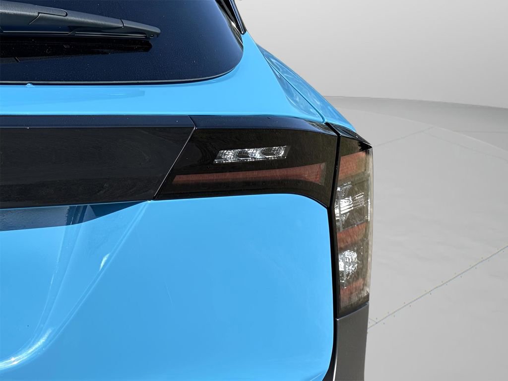 New 2026 Nissan Kicks SR w/ Cold Weather Package image 42